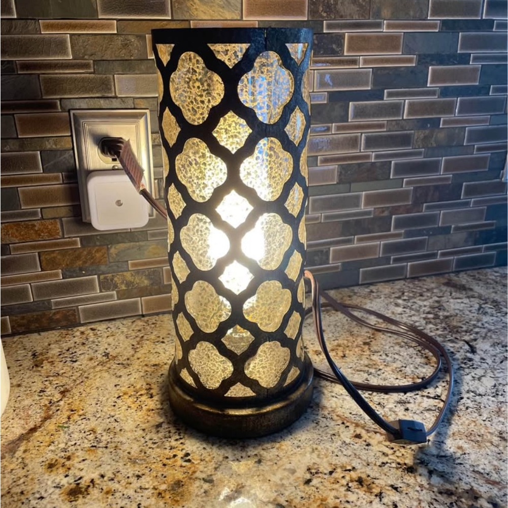 Elegant rustic brown and Gold Table Lamp